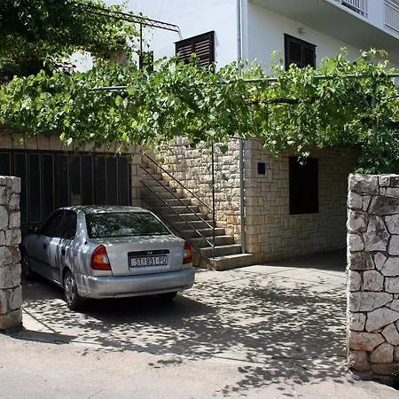 شقة Jelsa 196e